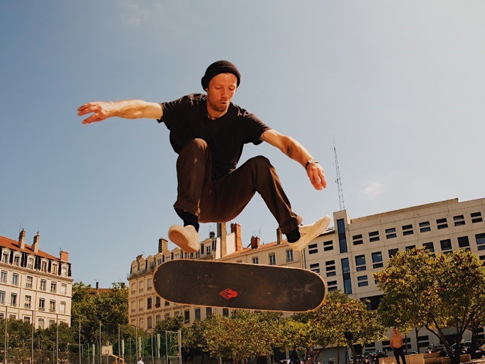 Naturstein in Extremsituationen: Skateparks als Prüfstand für Materialien
